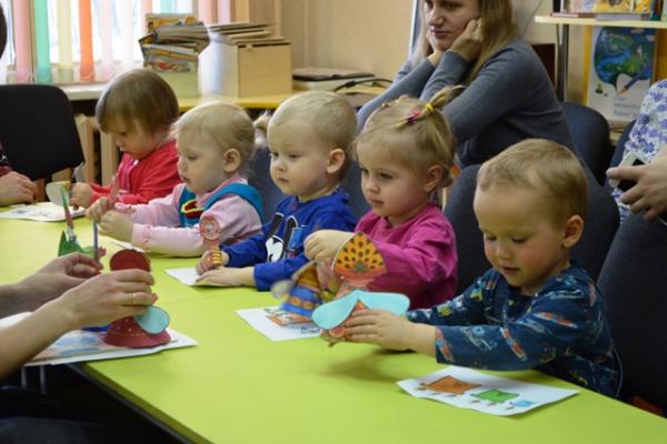 Развивающие занятия «Малышка и книжка» стартуют в окружной библиотеке Архангельска