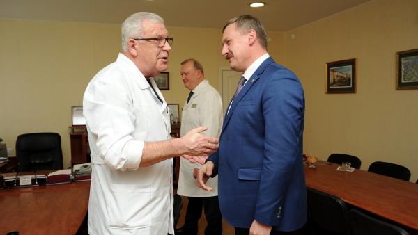 Игорь Годзиш предложил Первой горбольнице помощь в строительстве «Дома врачей»