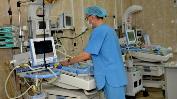 Шесть врачей покинут Поморье из-за закрытия отделения реанимации новорожденных