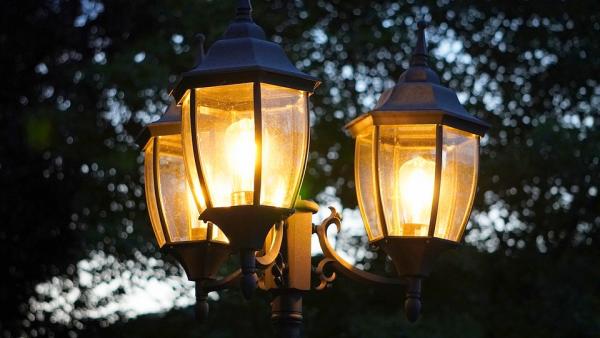 Вечером 1 августа в Архангельске после летнего перерыва впервые зажгут фонари