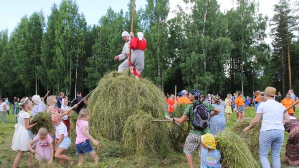 Этно-джазовый фестиваль «СеноFEST» пройдет в эти выходные в «Малых Корелах»