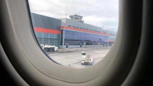 Архангелогородец отсудил у авиаперевозчика компенсацию за смену аэропорта прилета