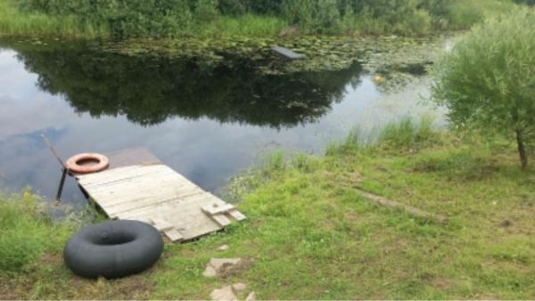 На юге Архангельской области в озере утонули 8-летний мальчик и 7-летняя девочка