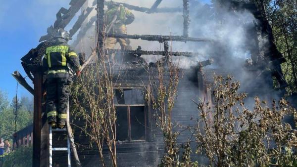 Неисправная электрика привела к серии пожаров в дачных домах Архангельской области