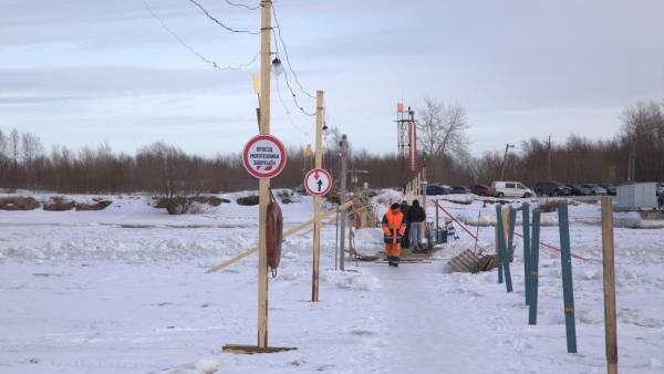В Архангельске закрылась пешеходная ледовая переправа на Бревенник