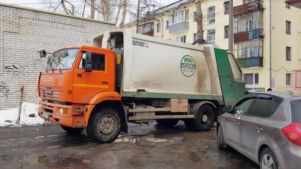 Заложниками «мусорных» споров в Архангельске становятся обычные работники 