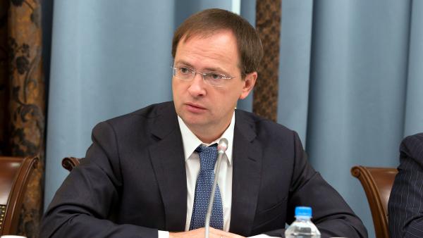Владимир Мединский приедет в Архангельск на конференцию по вопросам интервенции
