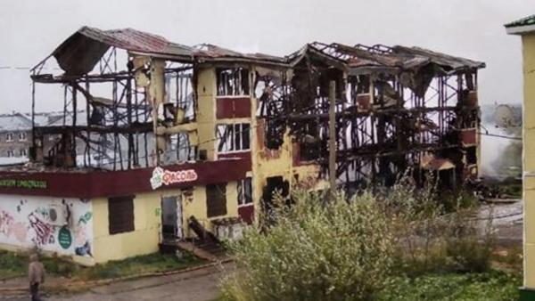 Сгоревший в Емецке дом был построен для переселенцев из аварийного жилья