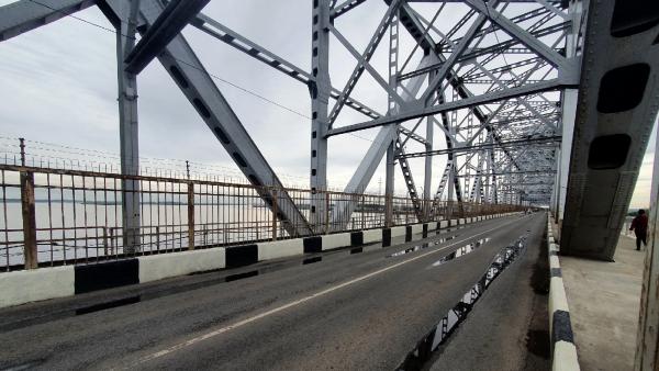 Отмучились: подрядчик досрочно завершил работы по покраске жд-моста в Архангельске