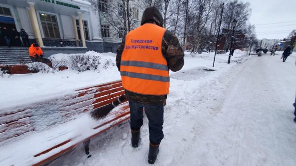 Архангелогородцам наглядно показали разбивку зон ответственности за уборку снега